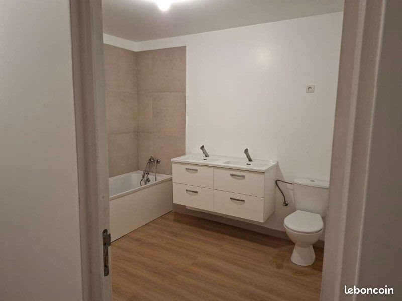 Appartement à louer, 150m², Foug