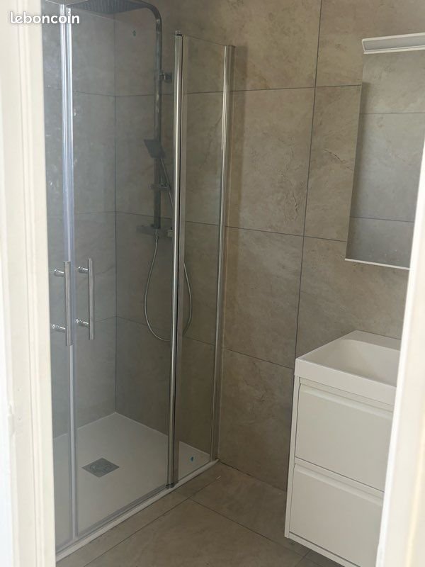 Appartement à louer, 80m², Chassieu