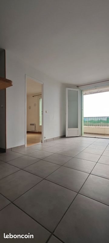 Appartement à vendre, 35m², Garons
