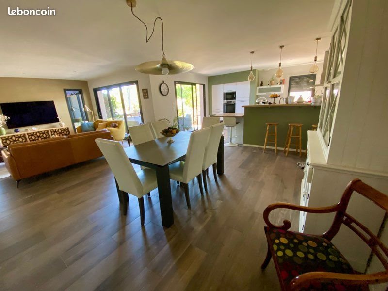 Maison à vendre, 138m², Volvic