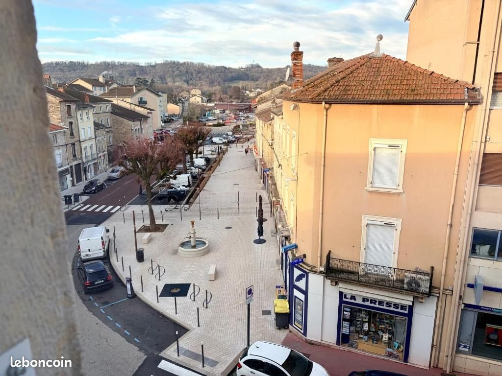 Appartement à louer, 50m², Lagnieu