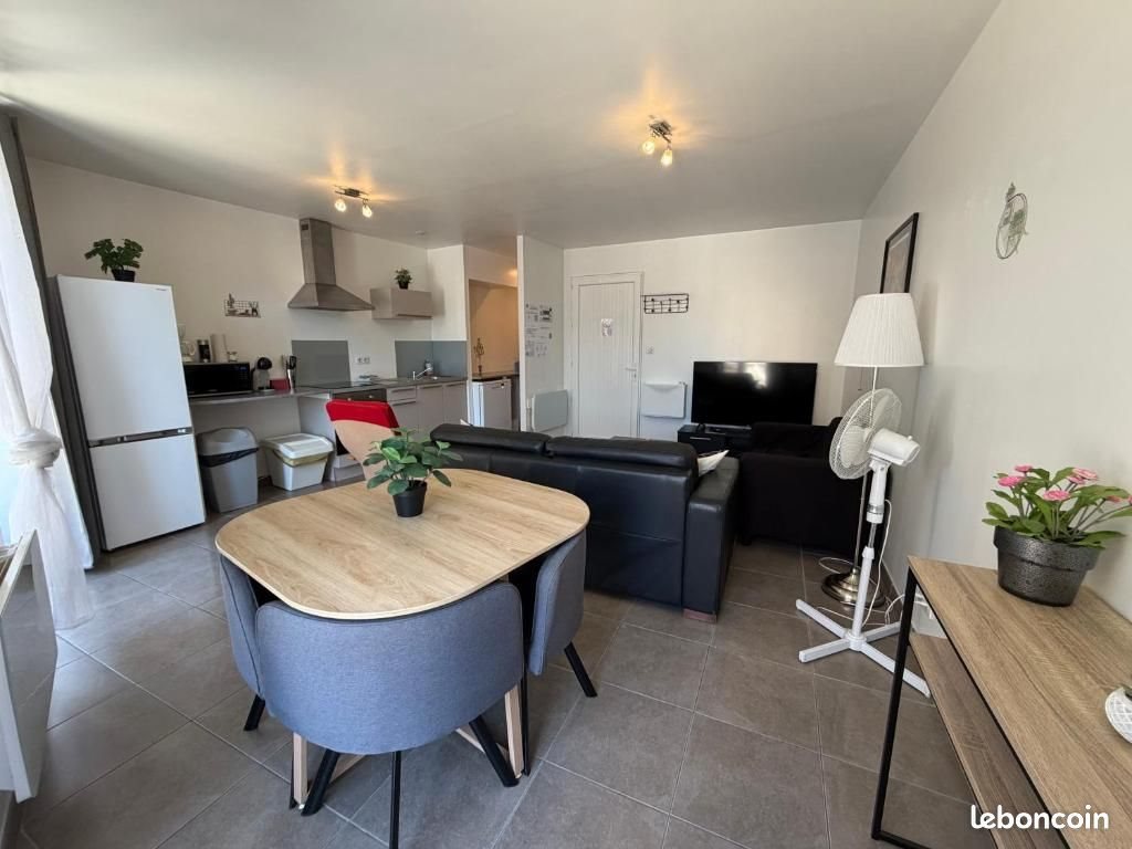Appartement à louer, 50m², Lagnieu