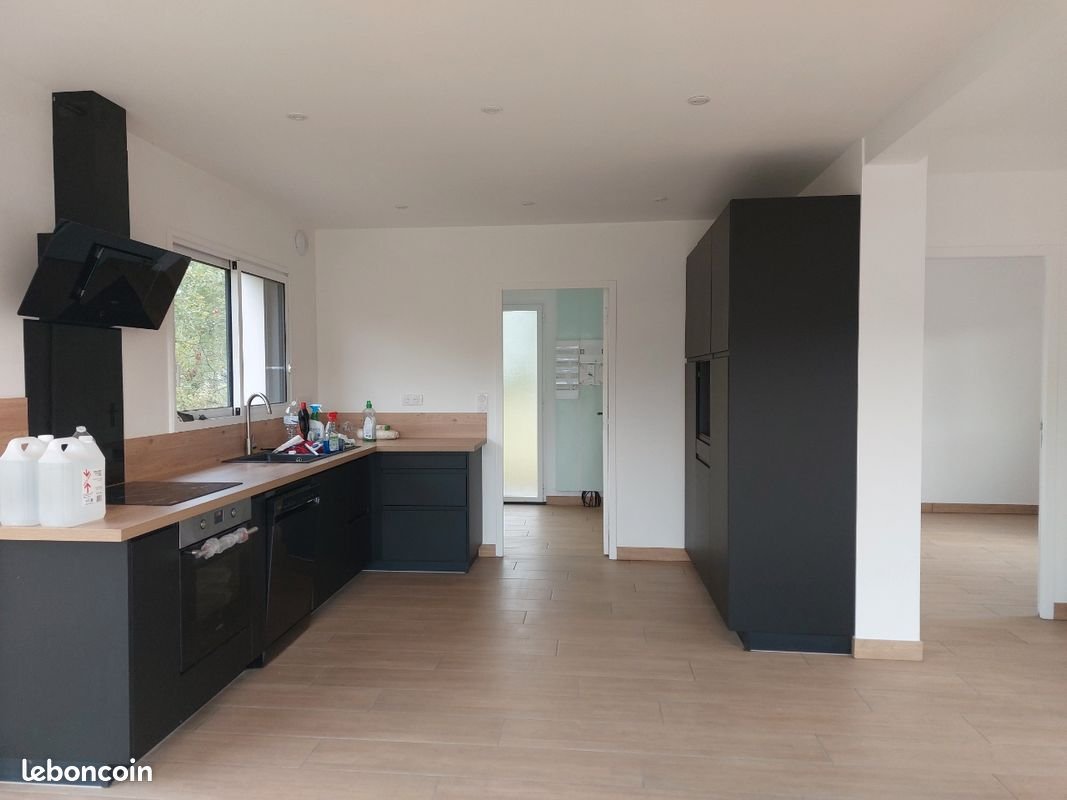 Maison à louer, 108m², Camaret-sur-Mer