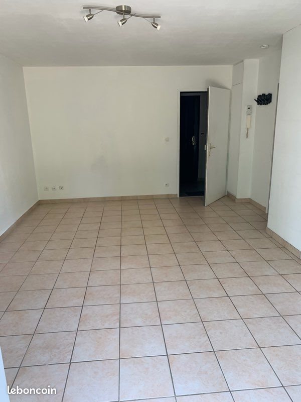 Appartement à louer, 52m², Grigny