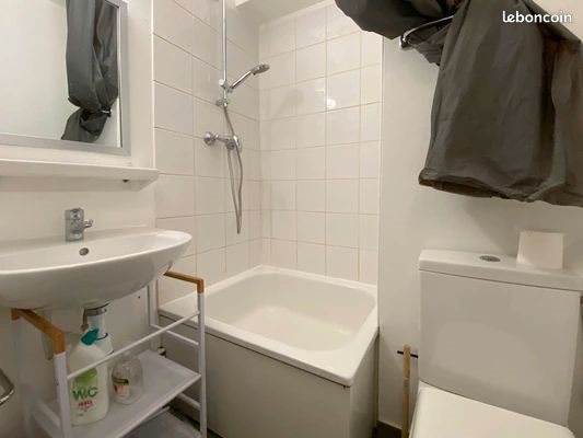 Appartement à louer, 18m², Cergy