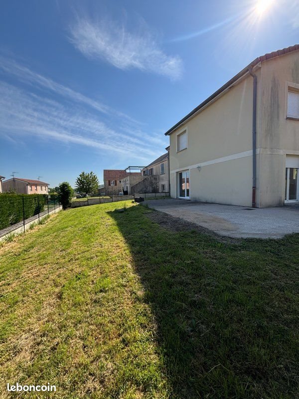 Maison à louer, 110m², Void-Vacon