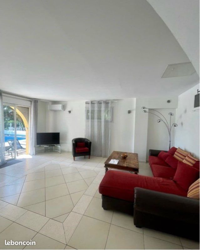 Maison à louer, 70m², Trans-en-Provence