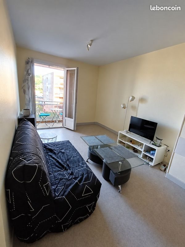 Appartement à louer, 38m², Aurillac