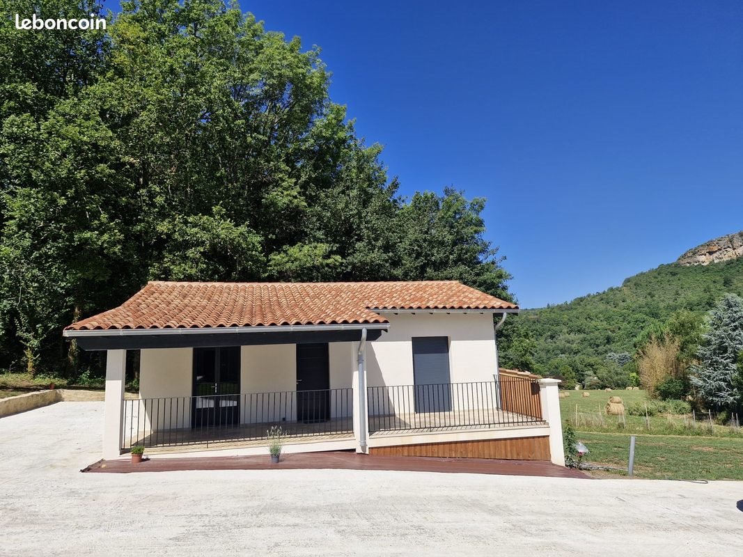 Maison à louer, 60m², Saint-Antonin-Noble-Val