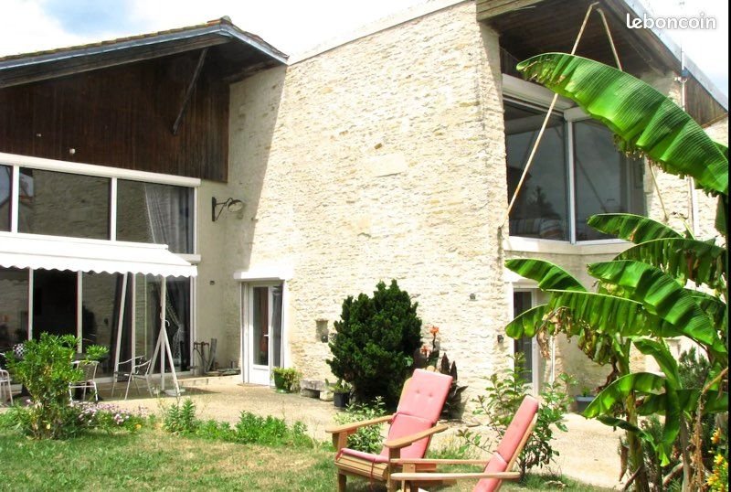 Maison à louer, 170m², Saint-Hilaire-la-Palud