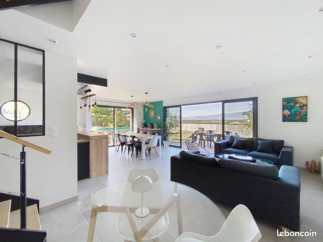 Maison à vendre, 136m², Assieu