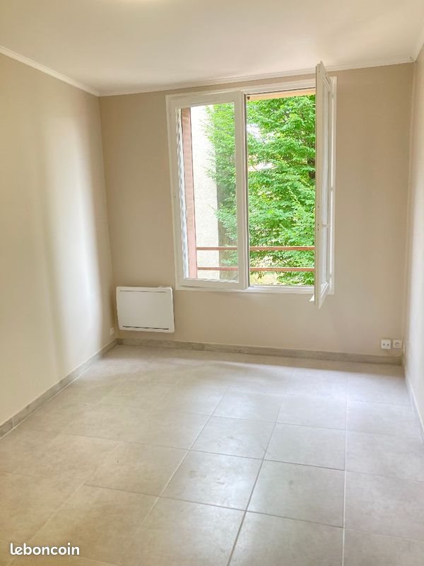 Appartement à louer, 23m², Reims