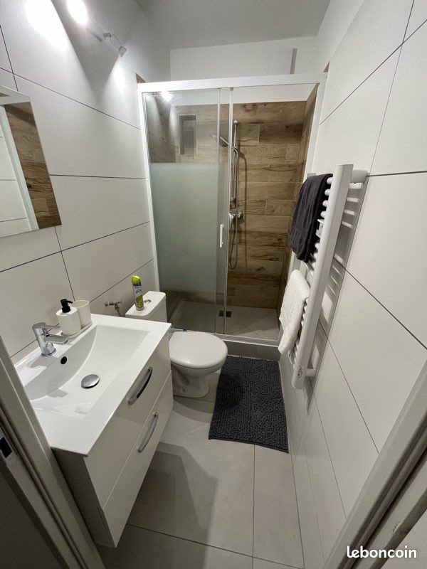 Appartement à louer, 24m², Solliès-Pont