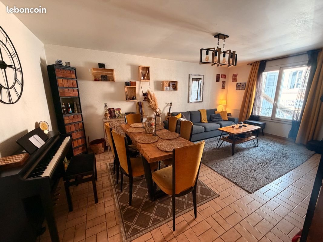 Appartement à louer, 48m², Hyères