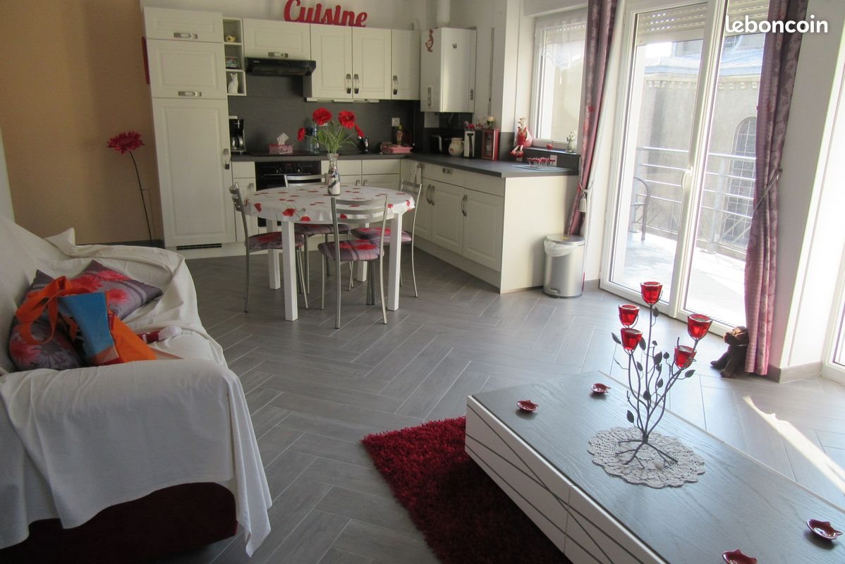 Appartement à louer, 68m², Pau