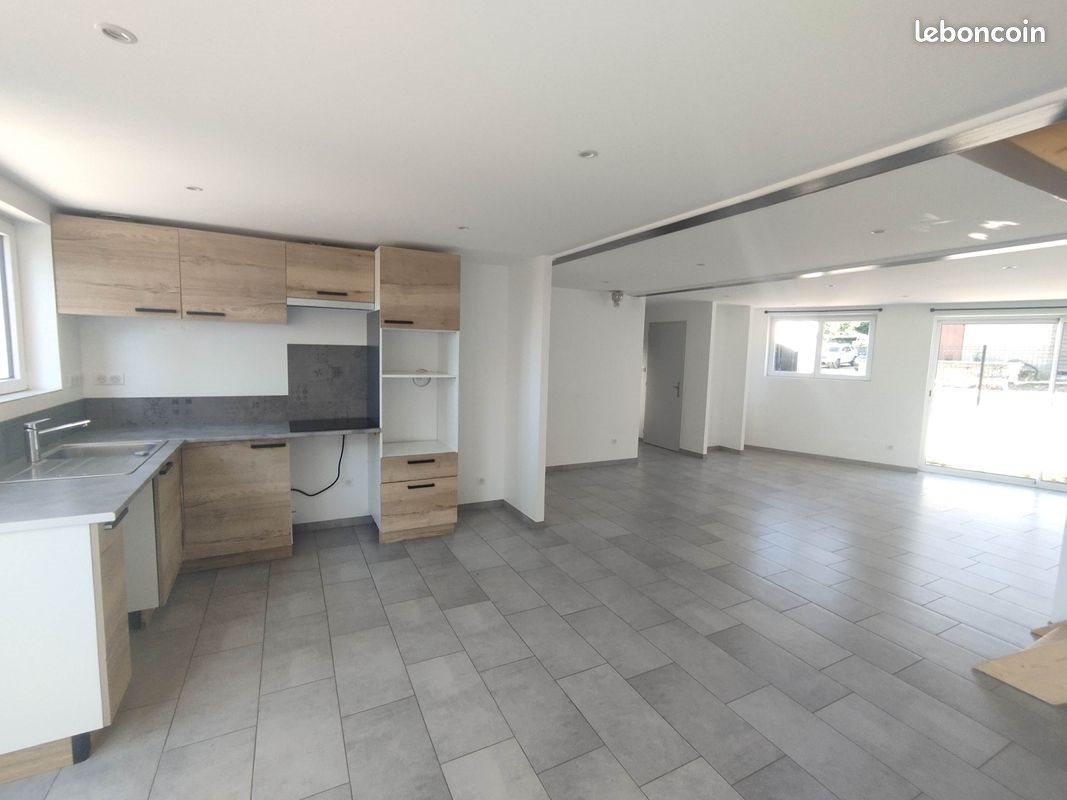 Maison à vendre, 110m², Mervans