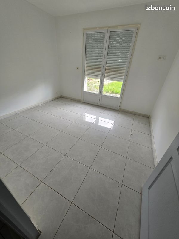 Maison à vendre, 80m², Saint-Martin-de-Bonfossé