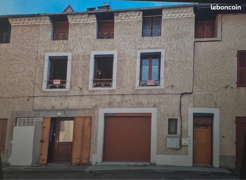 Maison à vendre, 82m², Corps