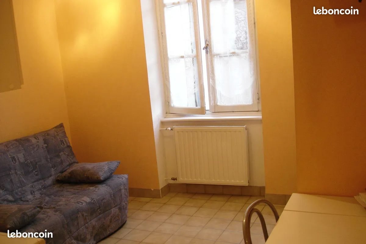 Appartement à louer, 20m², Privas