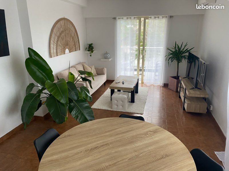 Appartement à louer, 85m², Nice