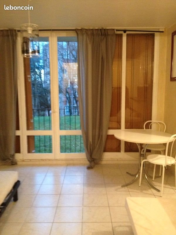 Appartement à louer, 27m², La Mulatière