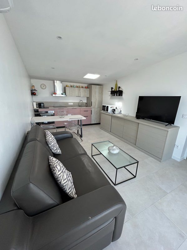 Appartement à louer, 45m², Hyères