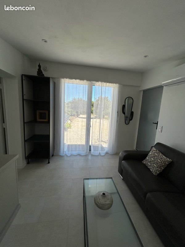 Appartement à louer, 45m², Hyères