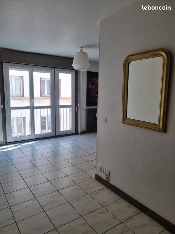Appartement à louer, 33m², Saint-Étienne