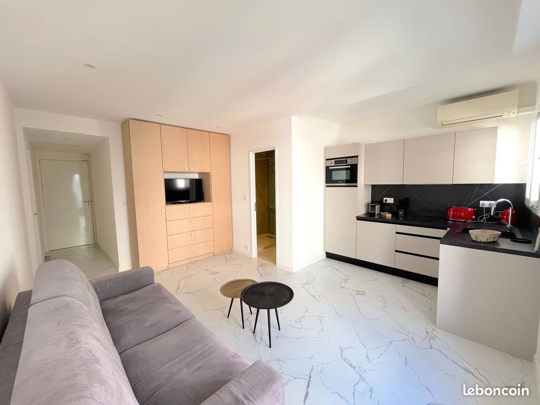 Appartement à louer, 23m², Antibes
