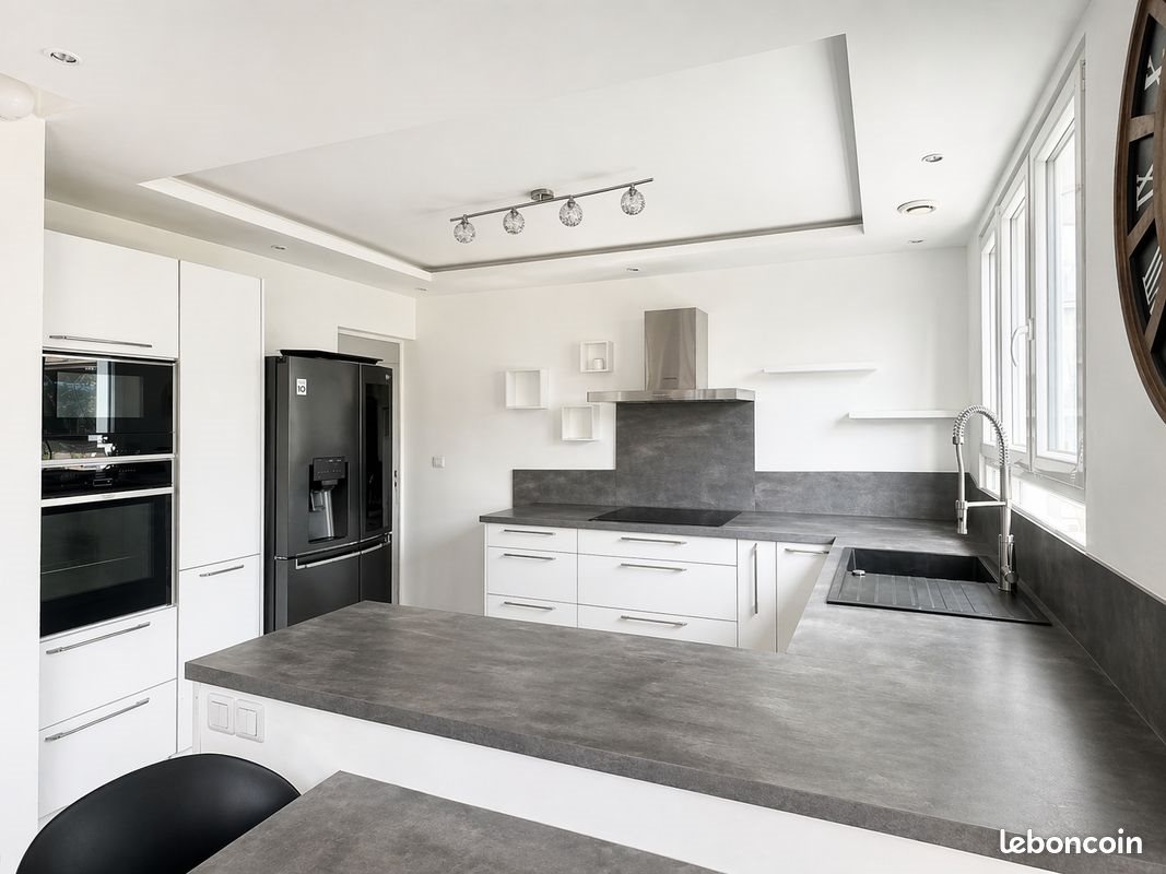 Maison à vendre, 178m², Saint-Laurent-de-Mure