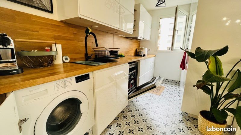 Appartement à louer, 64m², Courbevoie