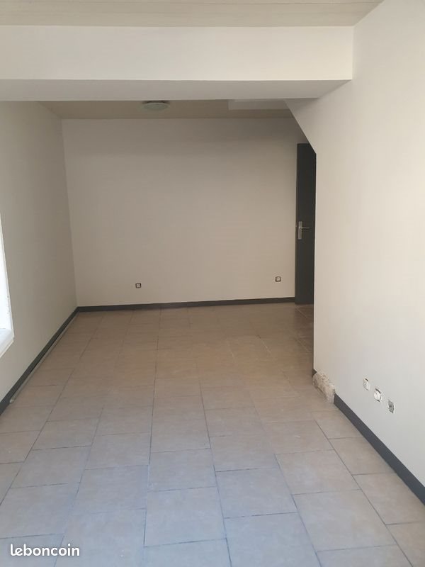 Appartement à louer, 37m², Gray
