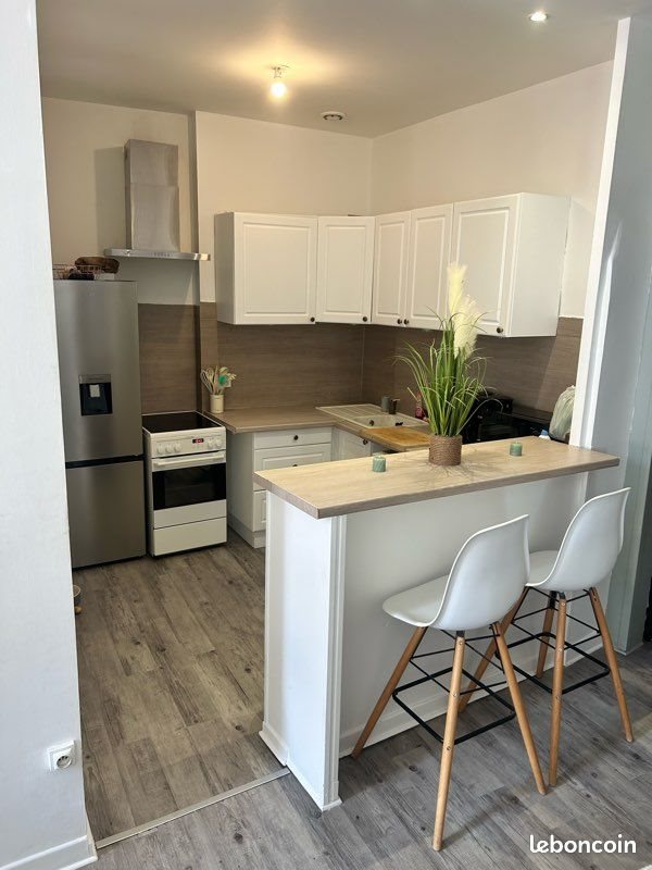 Appartement à louer, 74m², Capestang
