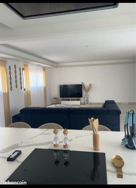 Maison à louer, 170m², Carbonne