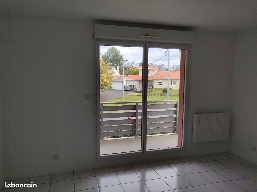 Appartement à louer, 40m², Etauliers