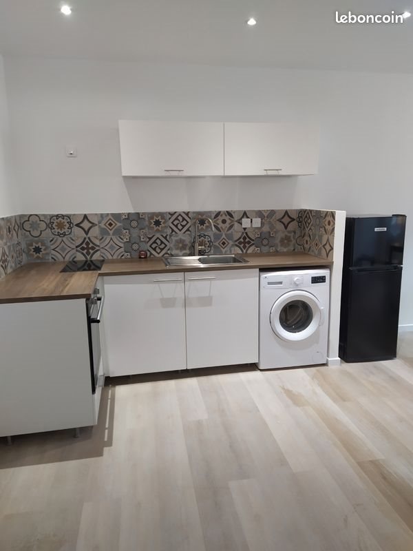 Appartement à louer, 30m², Aubagne