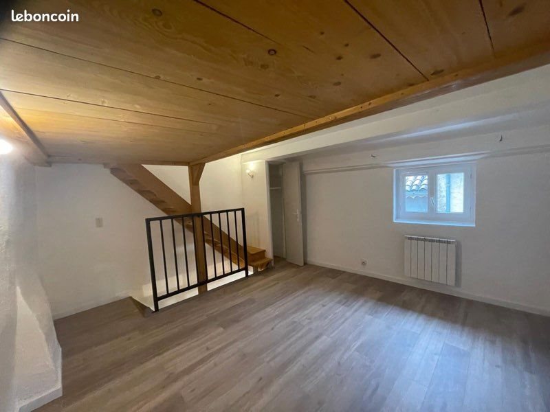Appartement à louer, 32m², Saint-Étienne-les-Orgues