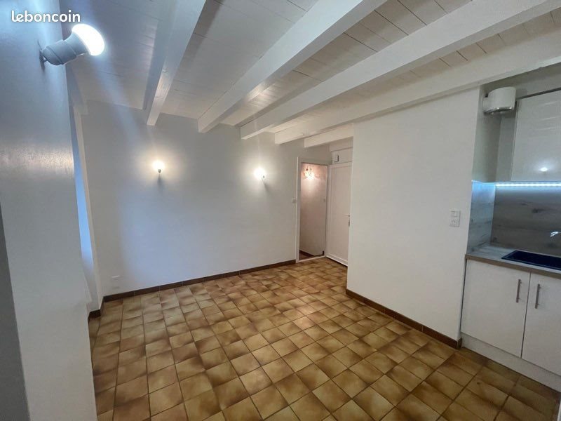 Appartement à louer, 32m², Saint-Étienne-les-Orgues