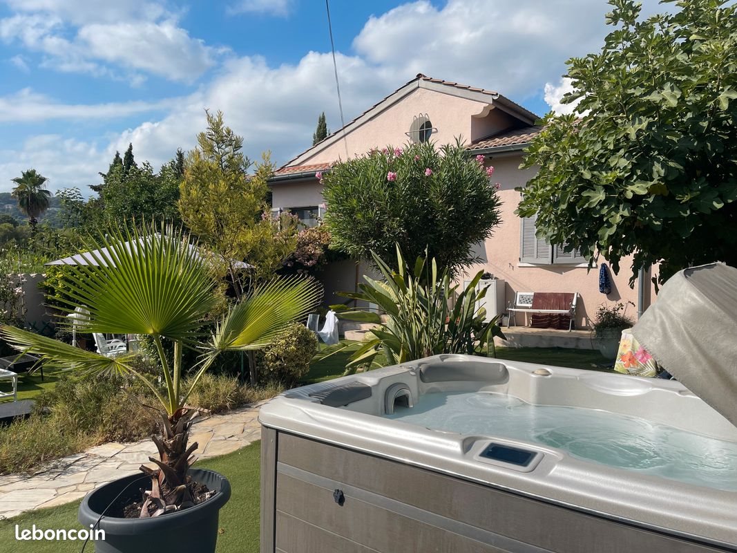 Maison à vendre, 150m², Mougins