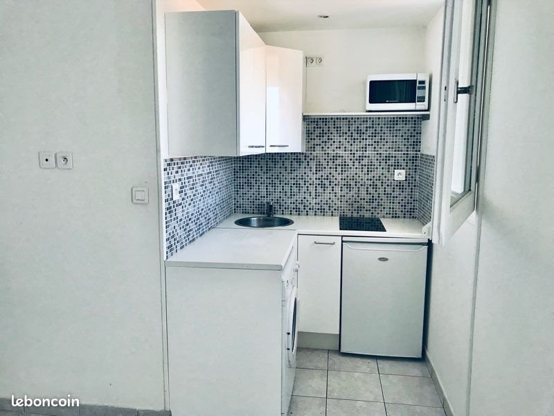 Appartement à louer, 23m², Marseille 11ème