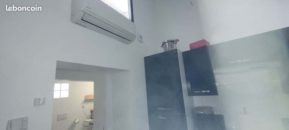Appartement à louer, 29m², Pélissanne