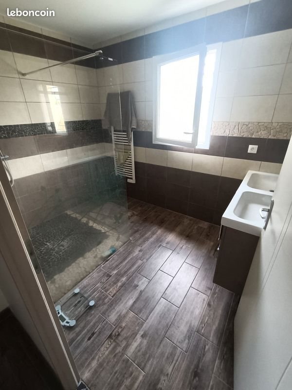 Maison à louer, 83m², Gond-Pontouvre