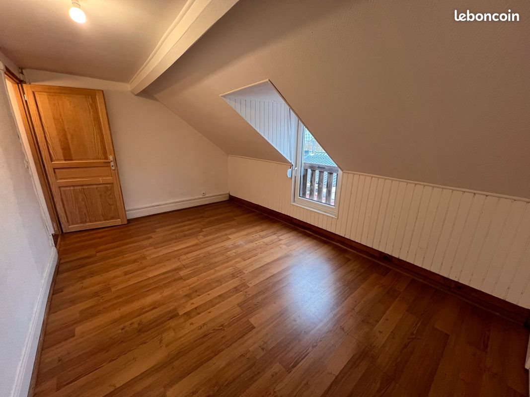 Maison à louer, 61m², Doullens