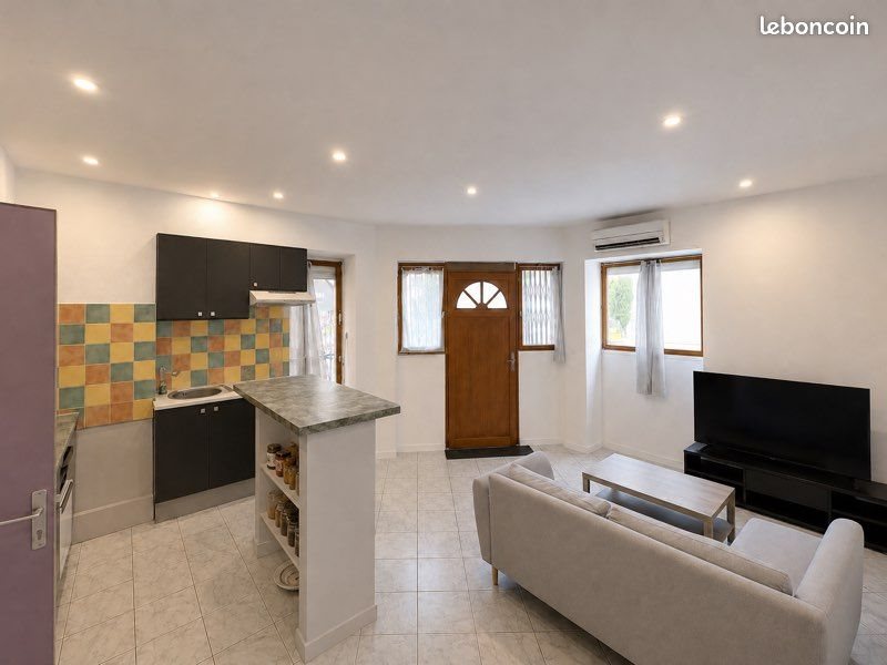 Appartement à louer, 30m², Pont-Saint-Esprit