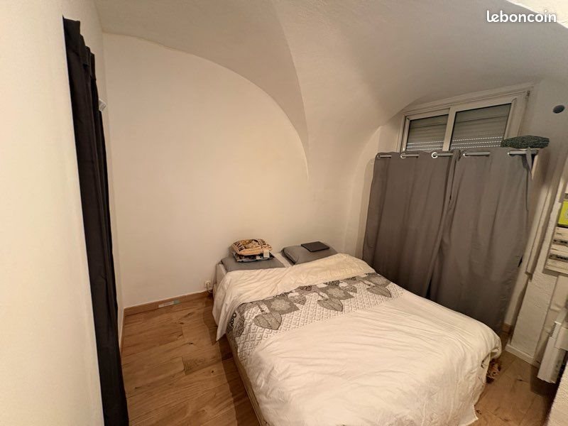 Appartement à louer, 30m², Pont-Saint-Esprit