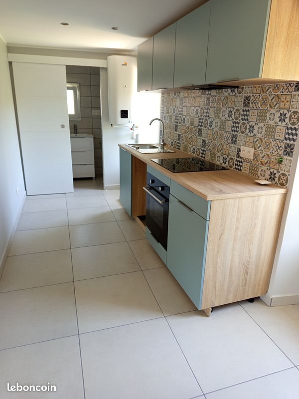 Appartement à louer, 32m², Alès