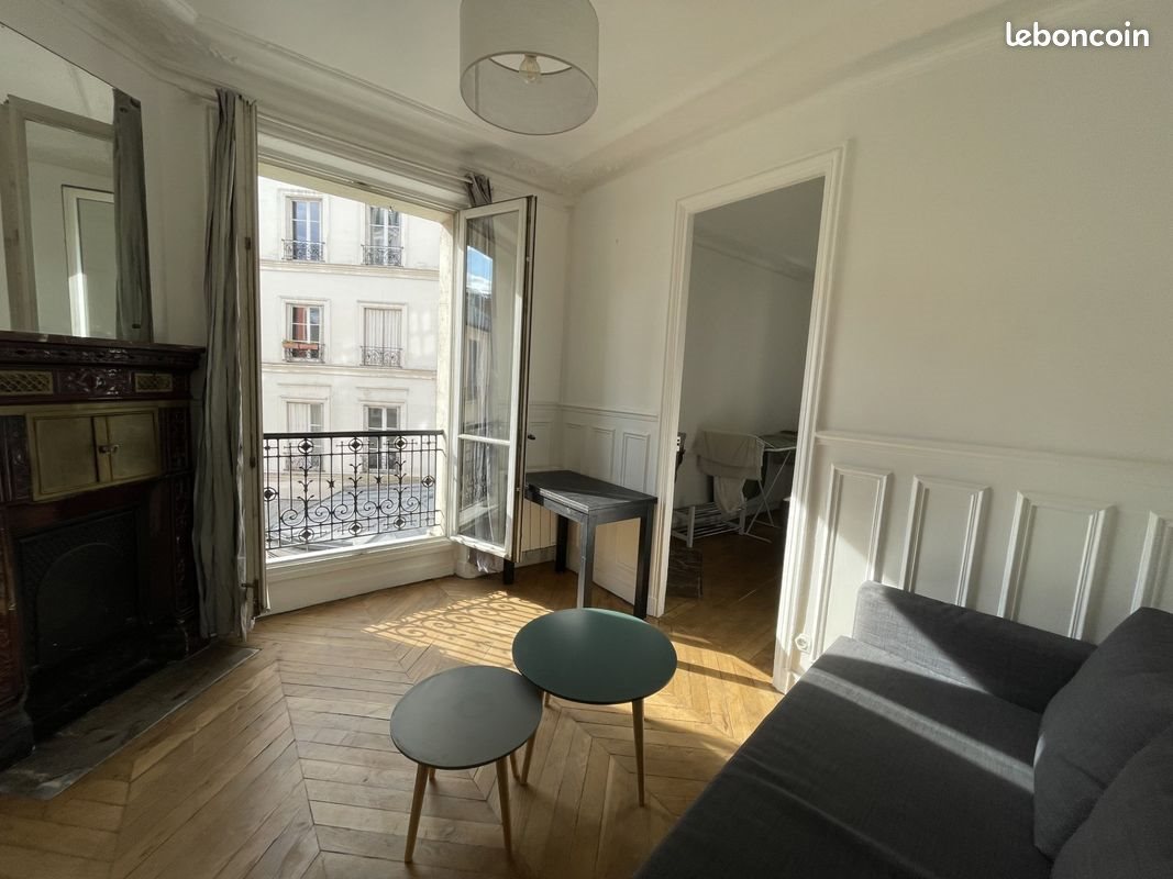 Appartement à louer, 28m², Paris 18ème