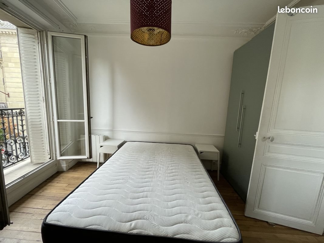 Appartement à louer, 28m², Paris 18ème