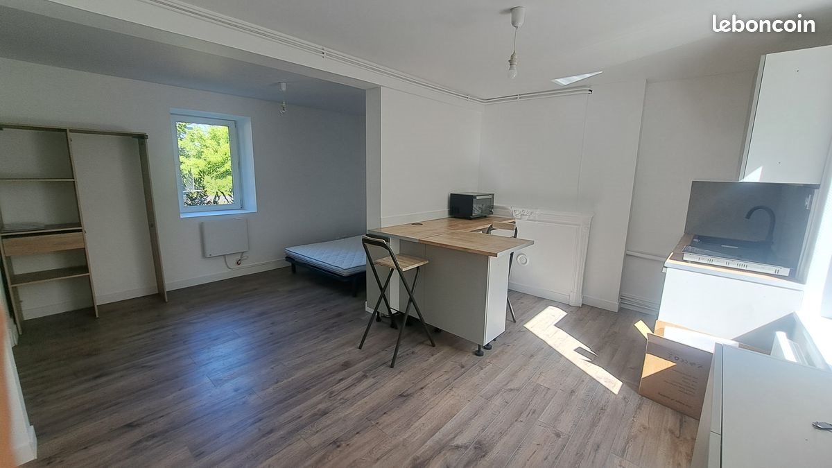 Appartement à louer, 25m², Lons-le-Saunier