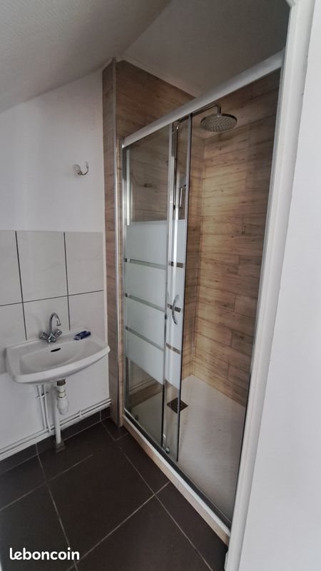 Appartement à louer, 25m², Lons-le-Saunier